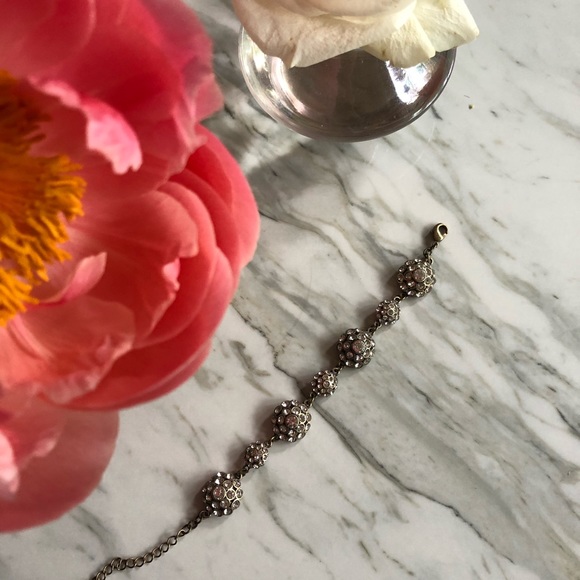 COPY - Beautiful dainty J Crew bracelet - Picture 2 of 4